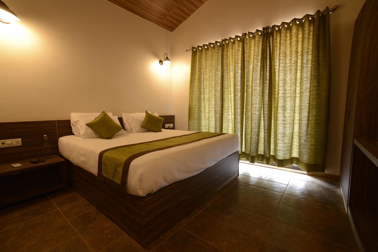 Dāpoli Feet Up Amaranth Resort المظهر الخارجي الصورة